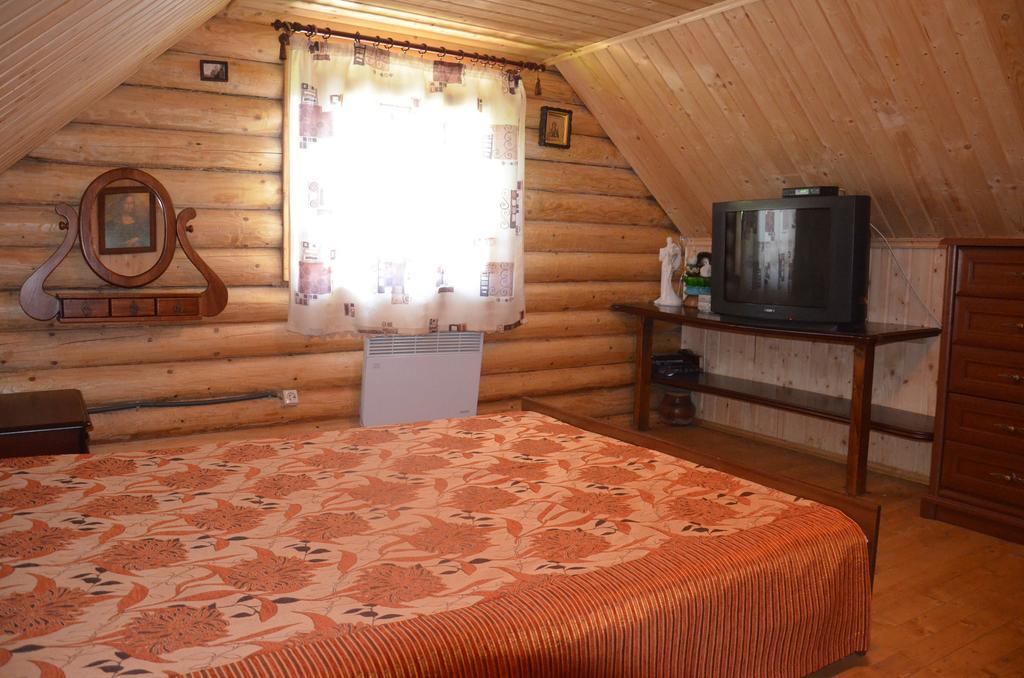 Teremok Guest House Vyshka Exterior photo